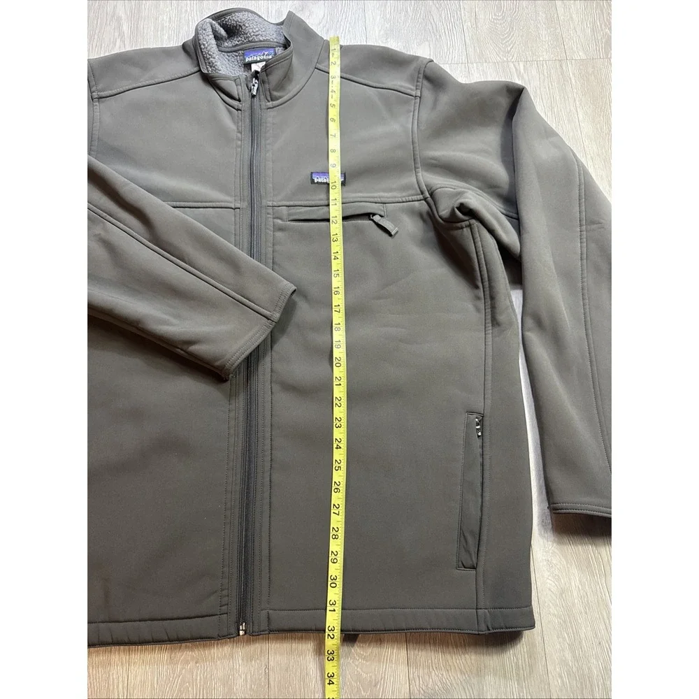Patagonia‎ Soft Shell Jacket Men's XXL 2XL Taupe Color Sherpa Lined Winter Warm